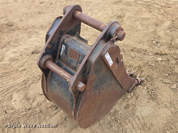 image for item EV5789 Caterpillar excavator bucket