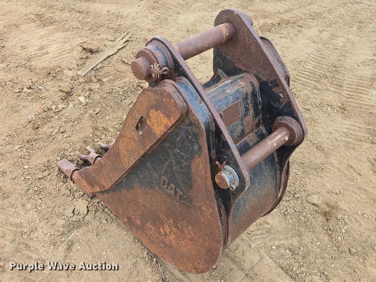 image for item EV5789 Caterpillar excavator bucket