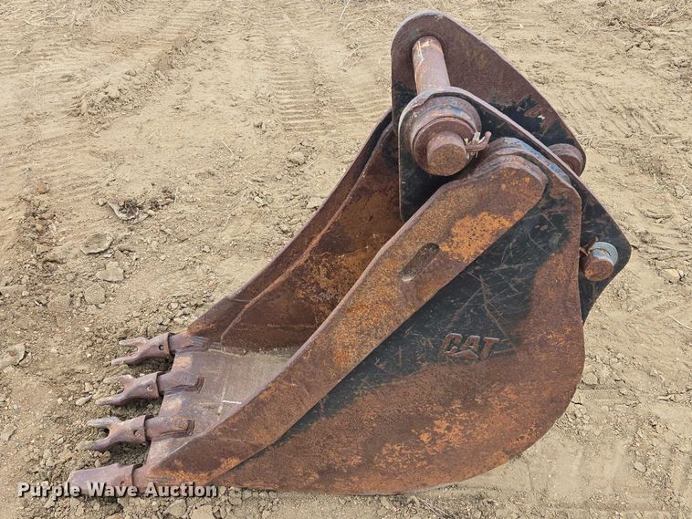 image for item EV5789 Caterpillar excavator bucket