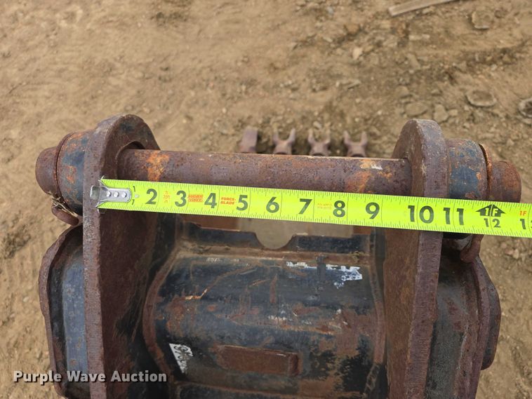 image for item EV5789 Caterpillar excavator bucket