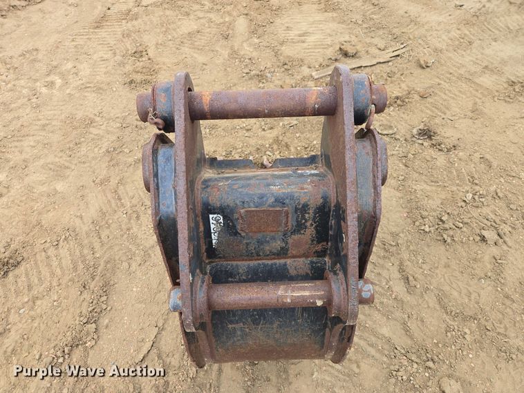 image for item EV5789 Caterpillar excavator bucket