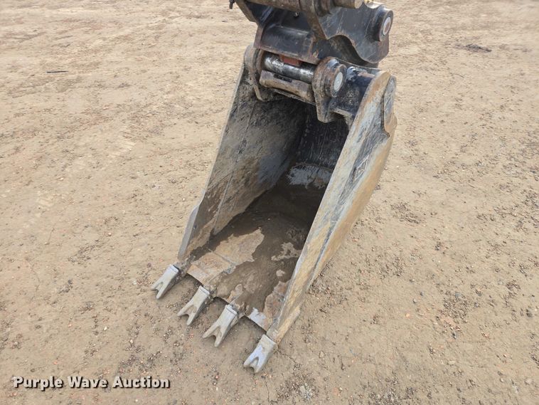 image for item EV5791 2020 Caterpillar 310 excavator