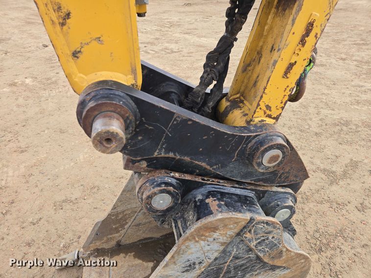 image for item EV5791 2020 Caterpillar 310 excavator