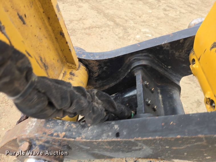 image for item EV5791 2020 Caterpillar 310 excavator