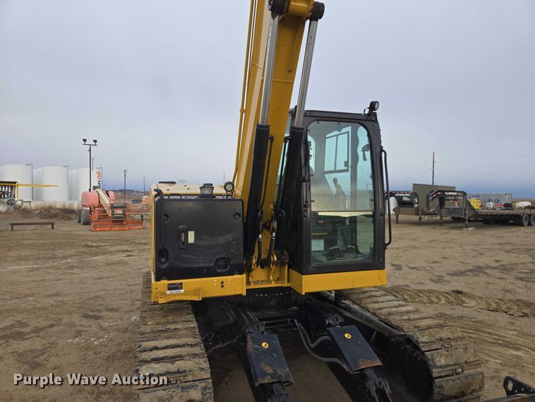 image for item EV5791 2020 Caterpillar 310 excavator