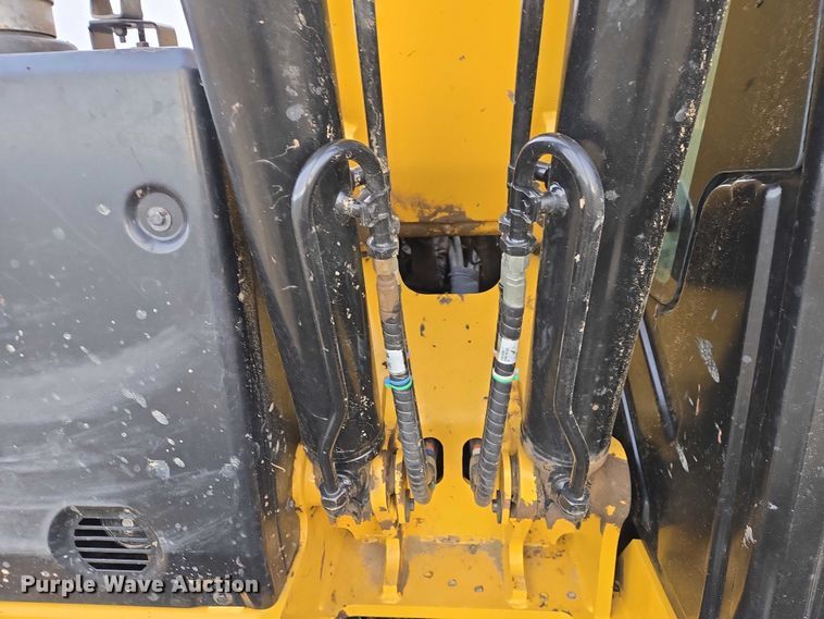 image for item EV5791 2020 Caterpillar 310 excavator