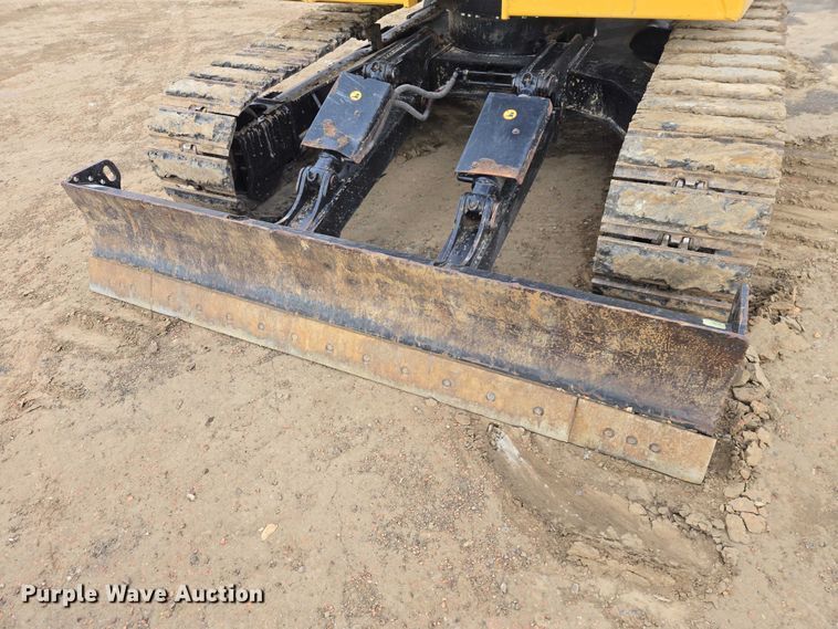 image for item EV5791 2020 Caterpillar 310 excavator