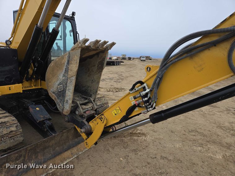 image for item EV5791 2020 Caterpillar 310 excavator