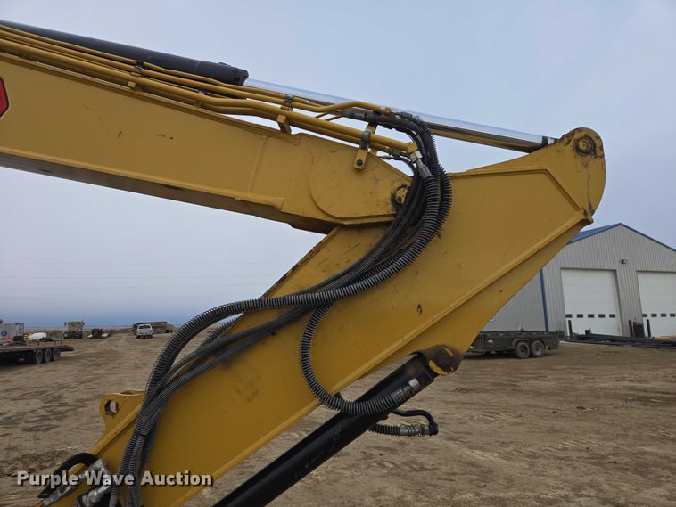 image for item EV5791 2020 Caterpillar 310 excavator