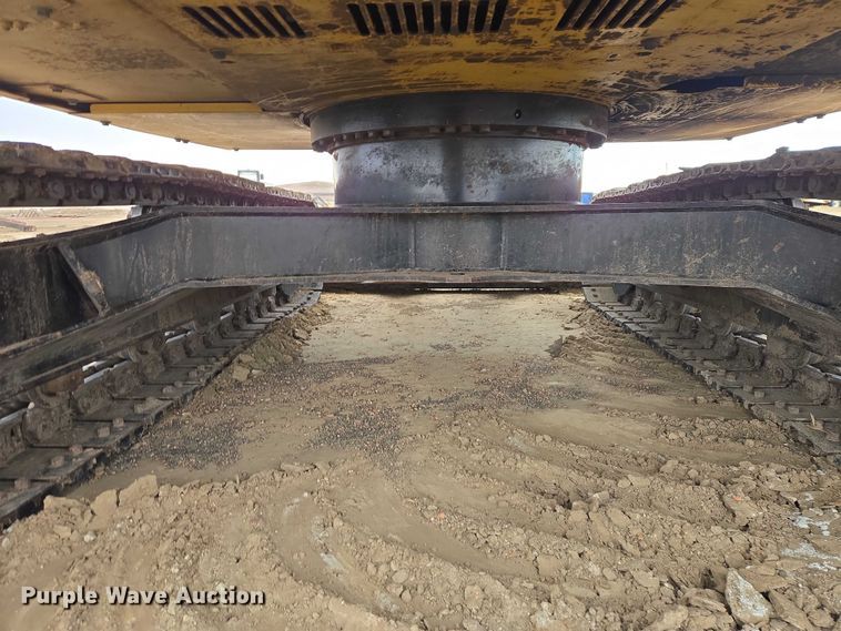 image for item EV5791 2020 Caterpillar 310 excavator