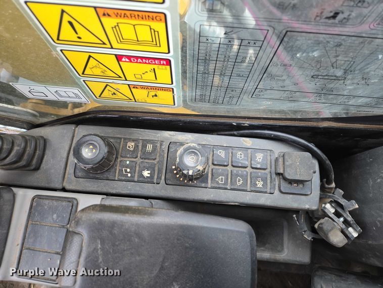 image for item EV5791 2020 Caterpillar 310 excavator