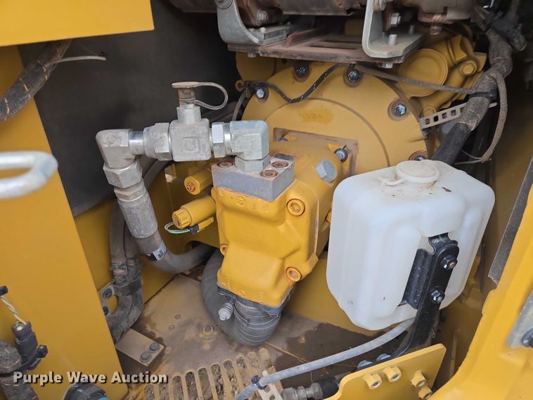 image for item EV5791 2020 Caterpillar 310 excavator