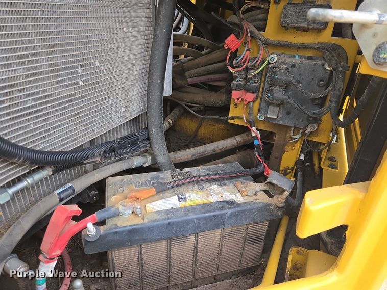 image for item EV5791 2020 Caterpillar 310 excavator