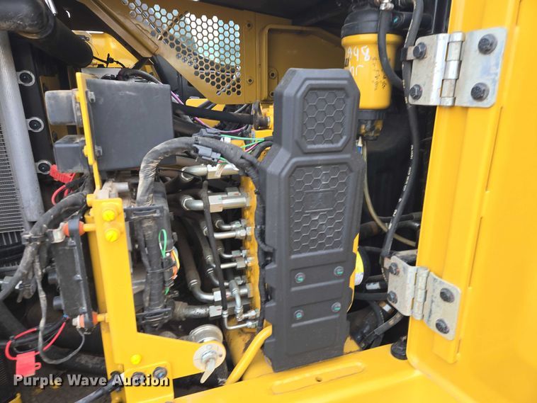 image for item EV5791 2020 Caterpillar 310 excavator