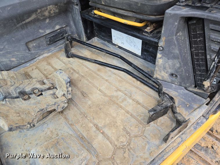 image for item EV5791 2020 Caterpillar 310 excavator