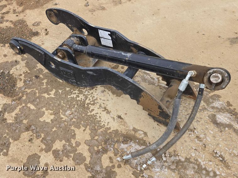 image for item EV5791 2020 Caterpillar 310 excavator