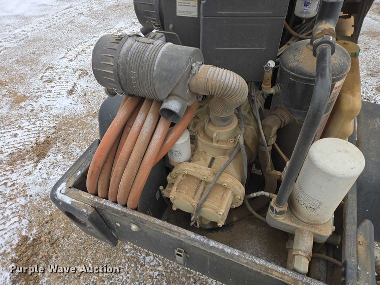 image for item EV5792 2016 Doosan C185 air compressor