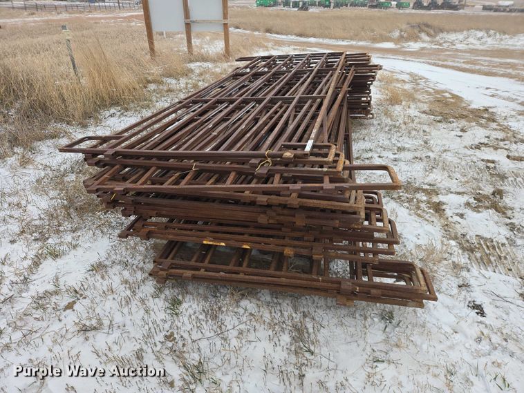 image for item EV5796 (25) fence panels