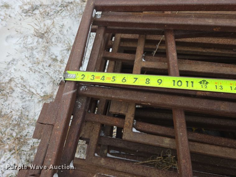 image for item EV5796 (25) fence panels
