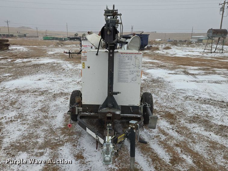 image for item EV5797 2011 Magnum MLT3060M light plant