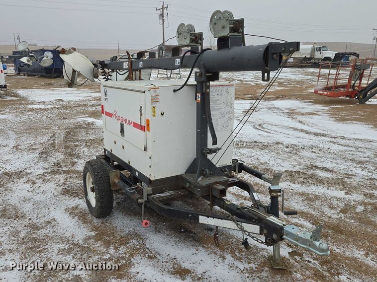 image for item EV5797 2011 Magnum MLT3060M light plant