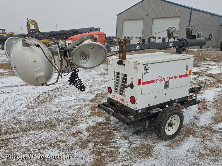 image for item EV5797 2011 Magnum MLT3060M light plant