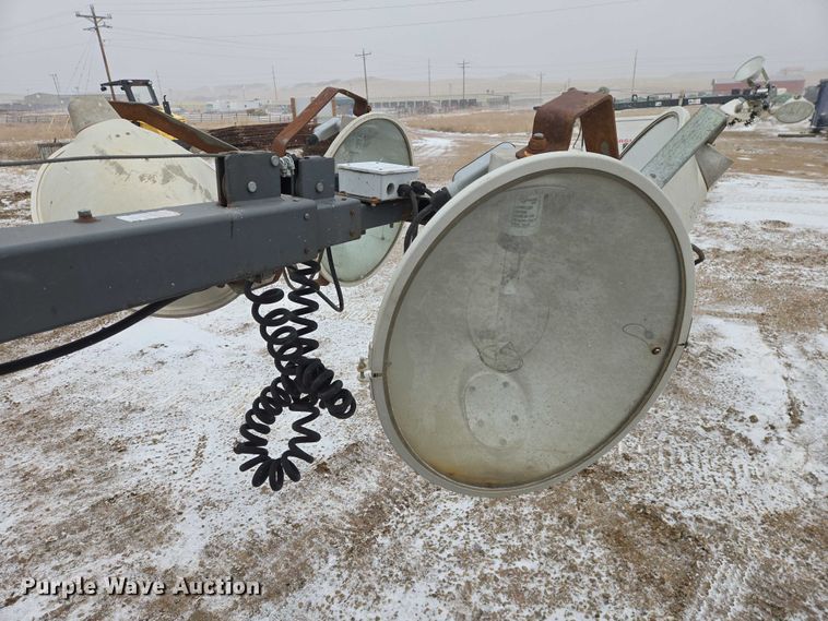 image for item EV5797 2011 Magnum MLT3060M light plant