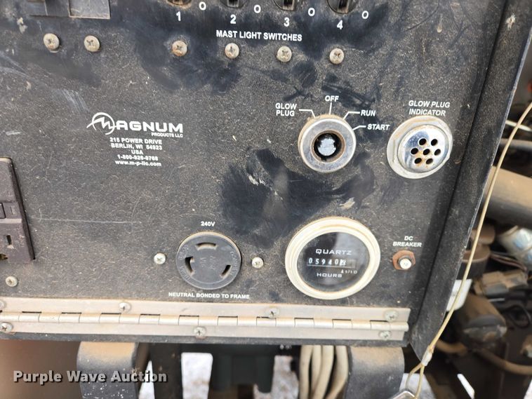 image for item EV5797 2011 Magnum MLT3060M light plant