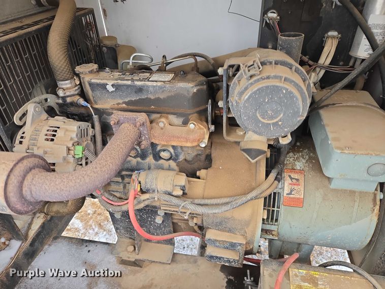 image for item EV5797 2011 Magnum MLT3060M light plant