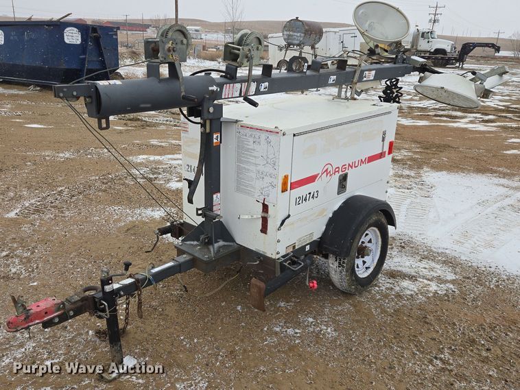 image for item EV5798 2011 Magnum MLT3060M light plant