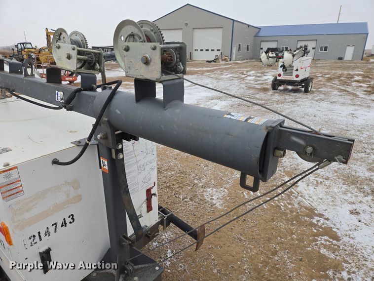 image for item EV5798 2011 Magnum MLT3060M light plant