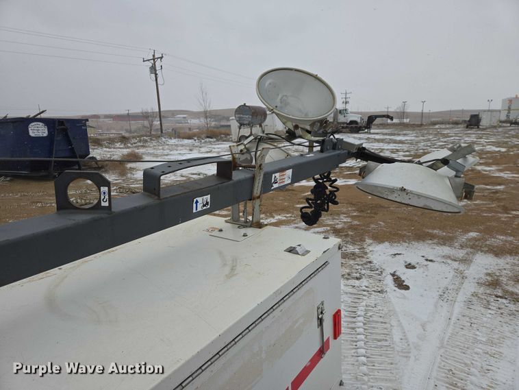 image for item EV5798 2011 Magnum MLT3060M light plant