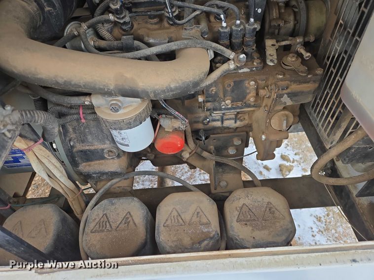 image for item EV5798 2011 Magnum MLT3060M light plant