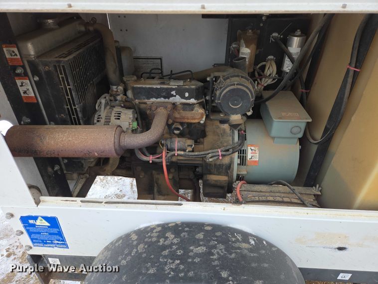 image for item EV5798 2011 Magnum MLT3060M light plant