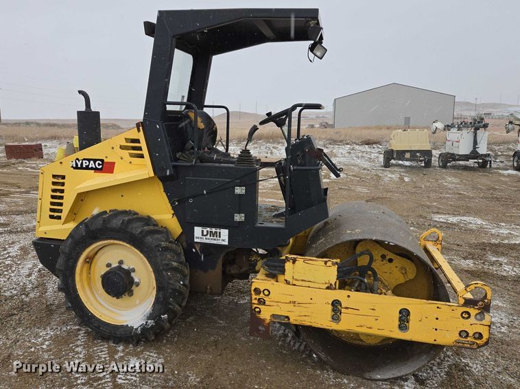 image for item EV5799 Hypac C815C single drum vibratory roller