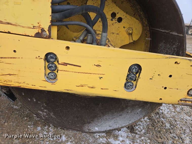 image for item EV5799 Hypac C815C single drum vibratory roller