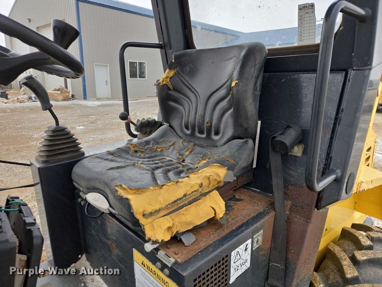 image for item EV5799 Hypac C815C single drum vibratory roller