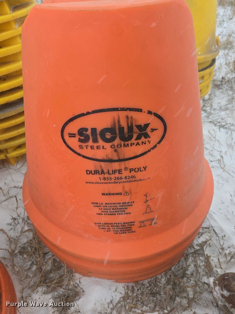 image for item EV5801 Approximately 90 pipe support cones