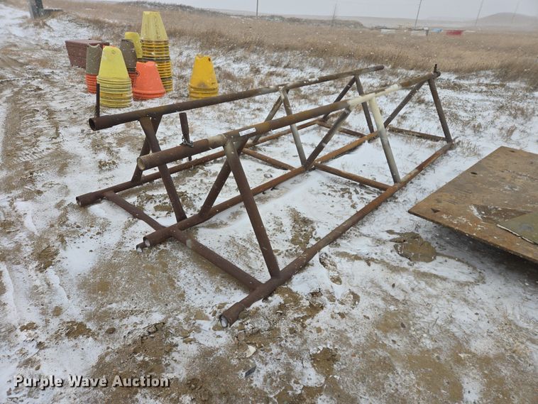 image for item EV5802 (2) pipe stands