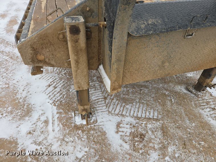 image for item EV5804 2023 PJ Trailers equipment trailer