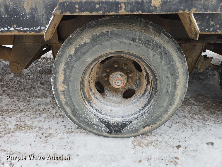 image for item EV5804 2023 PJ Trailers equipment trailer