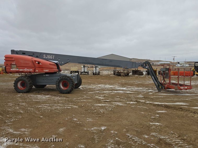 image for item EV5805 2014 Skyjack SJ66T boom lift