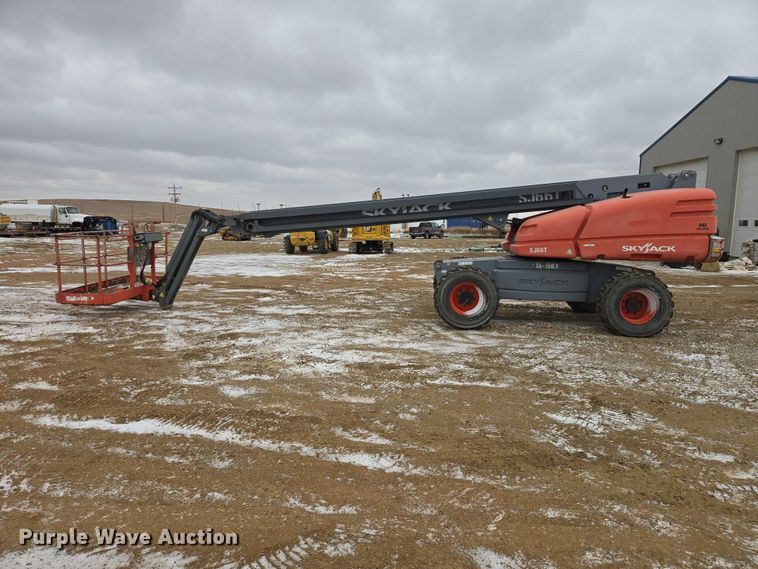 image for item EV5805 2014 Skyjack SJ66T boom lift