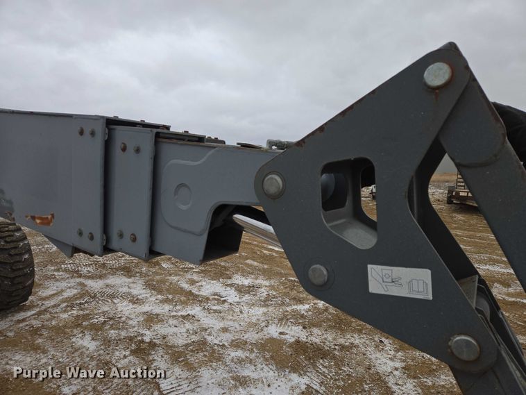 image for item EV5805 2014 Skyjack SJ66T boom lift