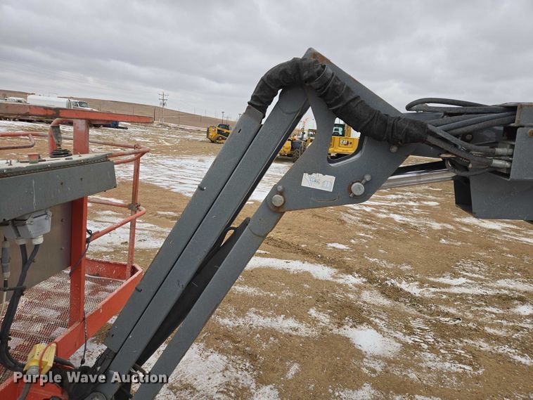 image for item EV5805 2014 Skyjack SJ66T boom lift