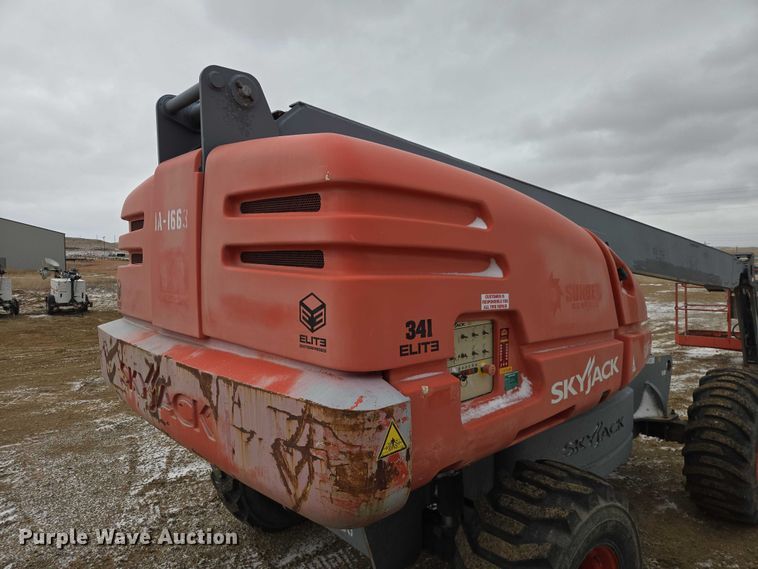 image for item EV5805 2014 Skyjack SJ66T boom lift