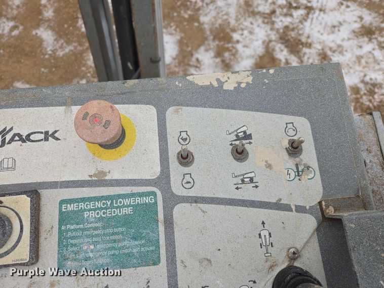 image for item EV5805 2014 Skyjack SJ66T boom lift