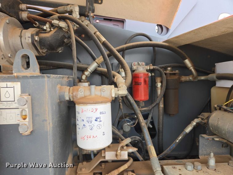 image for item EV5805 2014 Skyjack SJ66T boom lift