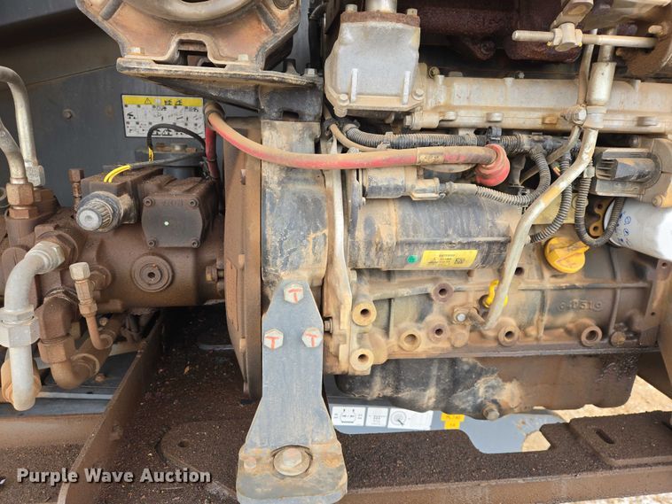 image for item EV5805 2014 Skyjack SJ66T boom lift