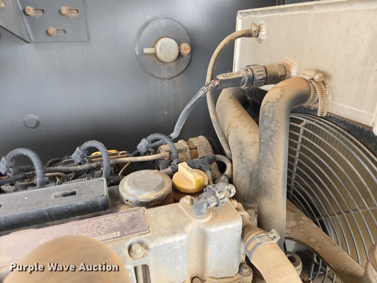 image for item EV5805 2014 Skyjack SJ66T boom lift